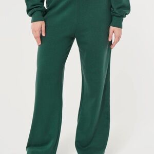 Hollister Green Women's Jogger Pants